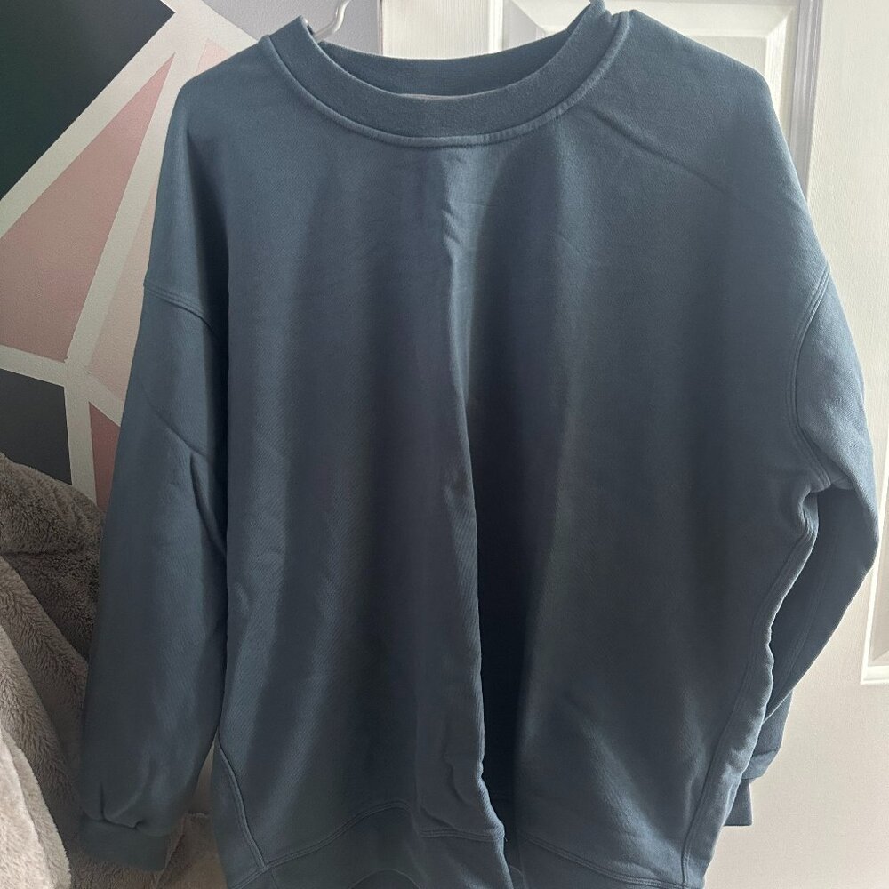 Lululemon Perfectly Oversized Crew